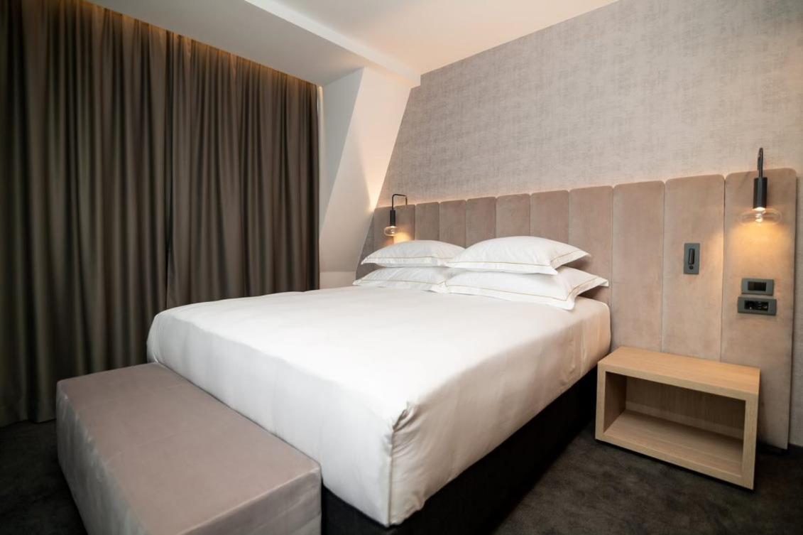 Elegans Hotel Brdo Kranj Extérieur photo