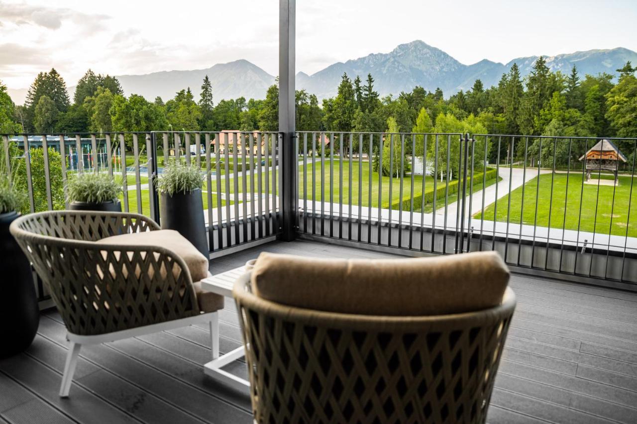 Elegans Hotel Brdo Kranj Extérieur photo