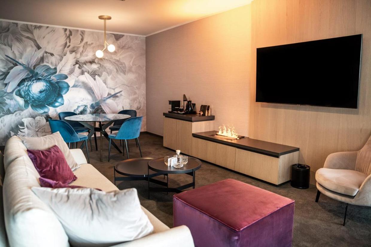 Elegans Hotel Brdo Kranj Extérieur photo